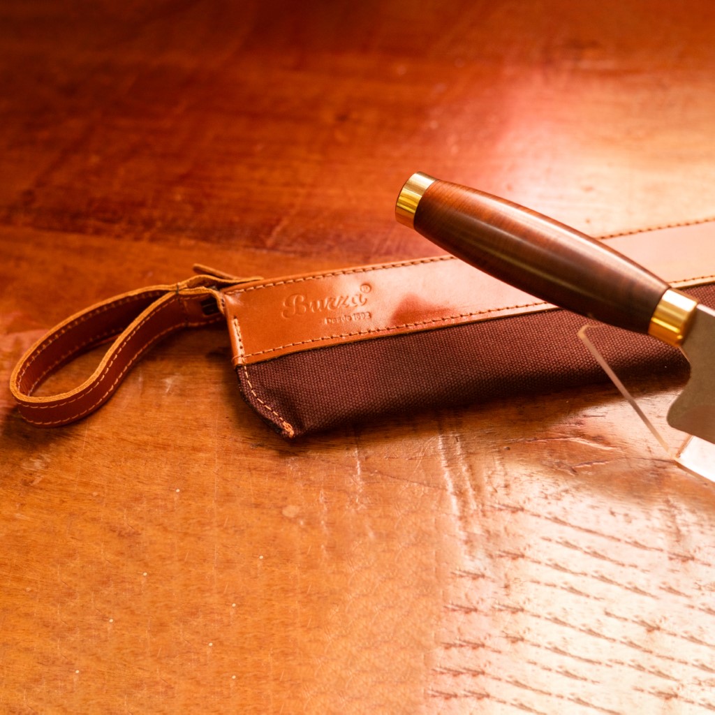 Facas Artesanais Burza Cutelaria