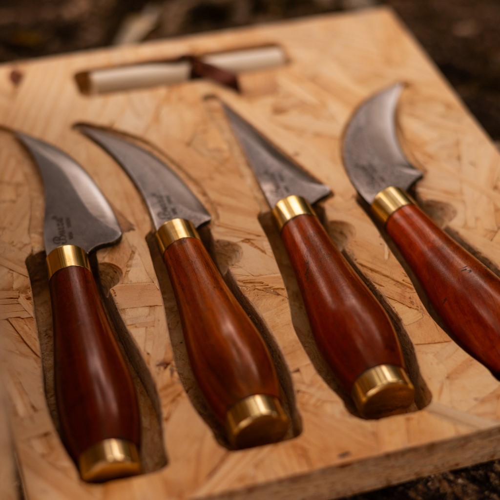 Facas Artesanais Burza Cutelaria